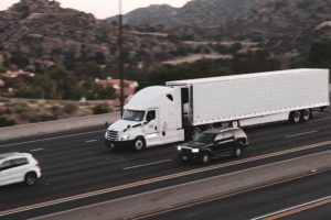 Tucson, AZ – One Hospitalized After Truck Accident on Interstate 10
