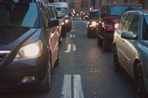 Phoenix, AZ - Multi-Vehicle Wreck Blocks I-17 at Glendale Ave