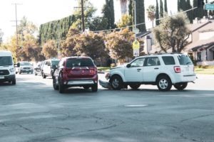 Tucson, AZ - Injuries Reported in Multi-Car Crash at Grant Rd