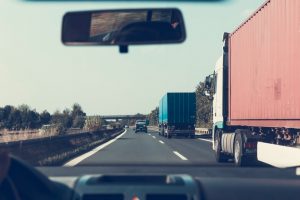 Quartzsite, AZ - Truck Crash Causes Injuries on I-10 EB in La Paz