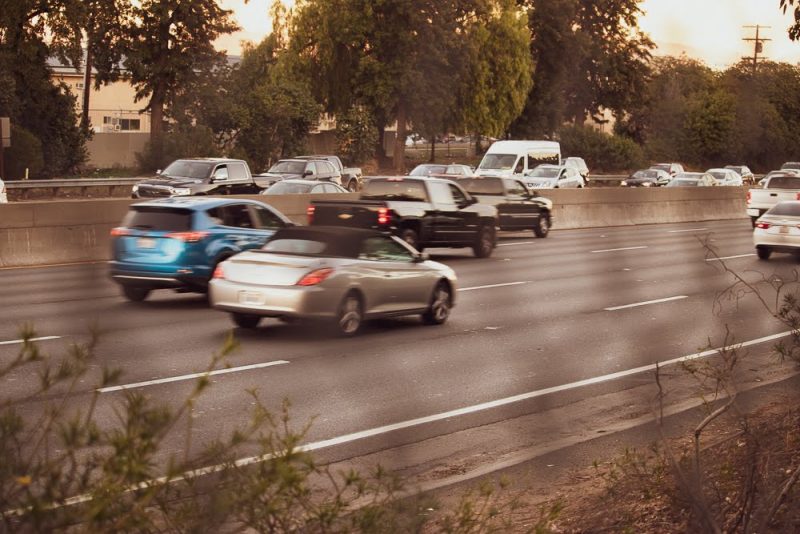1.10 Gilbert, AZ - Officers Investigating Injury Crash on US 60 at Ellsworth Rd